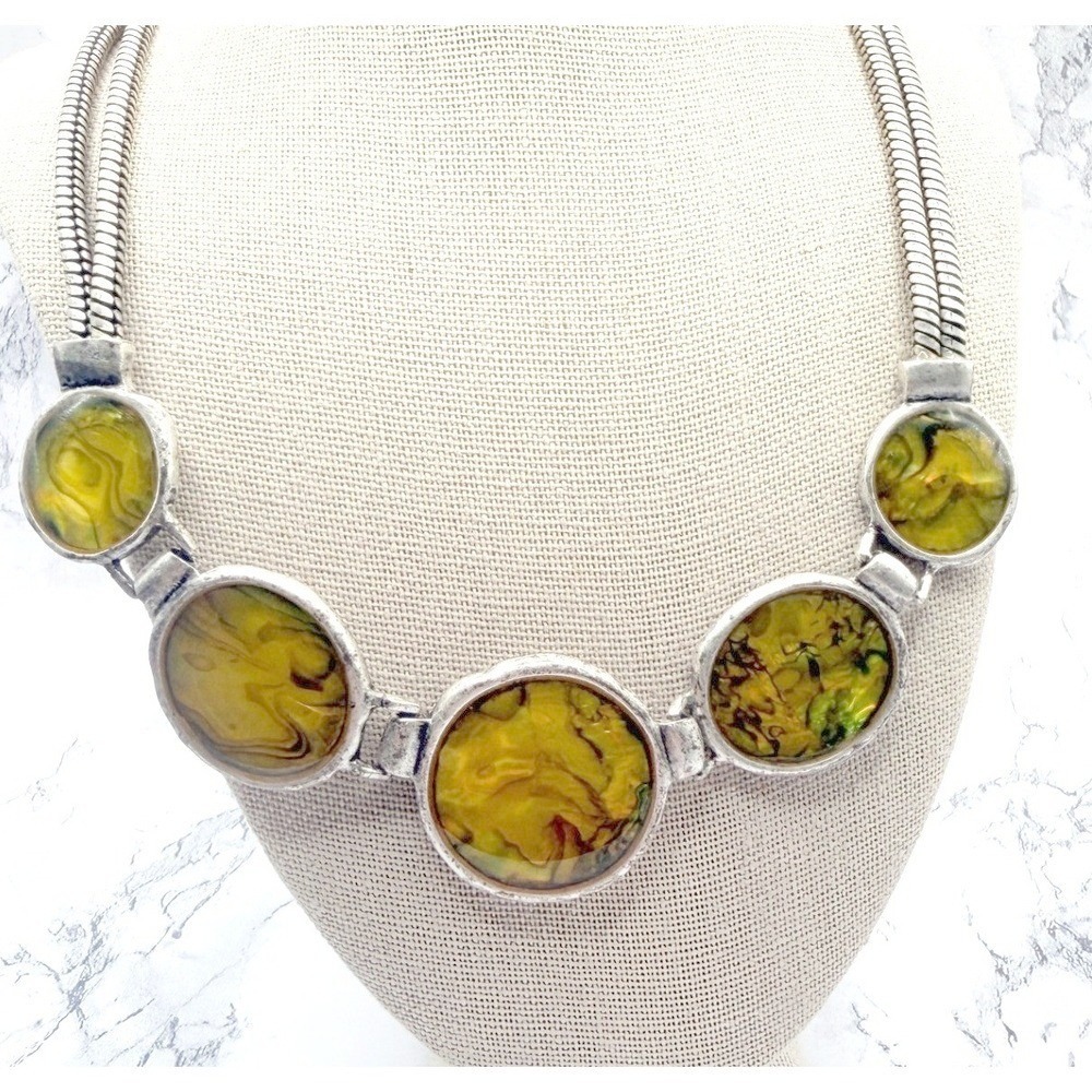 TINT Y2K Yellow Swirl Resin Statement Necklace 16" Silver Tone Oval Links